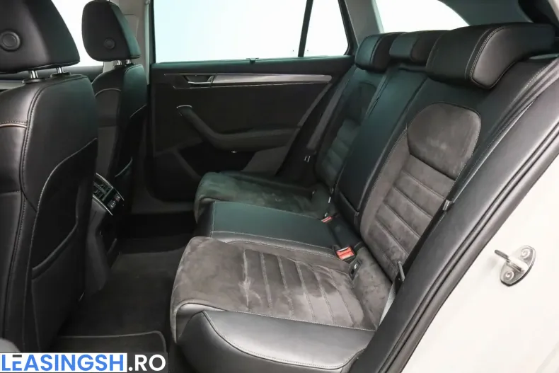Skoda Superb din 2023 cu 52.600 km - oferta SKO252381 - foto 21