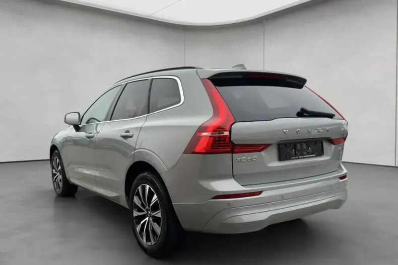 Volvo XC60 din 2024 cu 23.397 km - oferta VOL252396 - foto 2