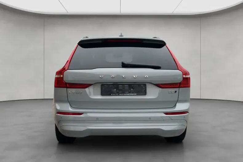 Volvo XC60 din 2024 cu 23.397 km - oferta VOL252396 - foto 3