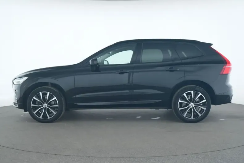Volvo XC60 din 2023 cu 62.734 km - oferta VOL252399 - foto 8