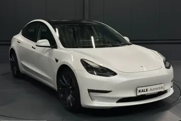 Tesla Model 3 din 2022 - oferta TES252403
