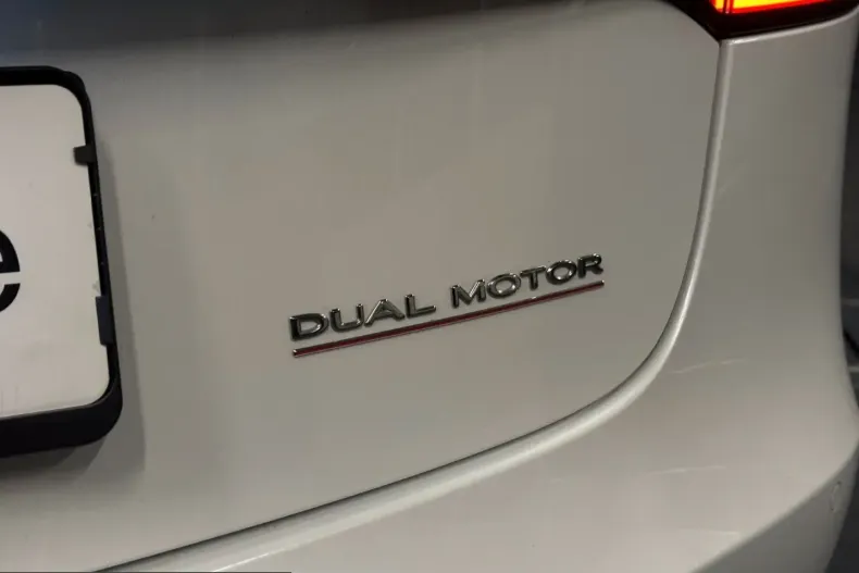 Tesla Model 3 din 2022 cu 54.000 km - oferta TES252403 - foto 11