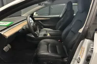 Tesla Model 3 din 2022 cu 54.000 km - oferta TES252403 - foto 17