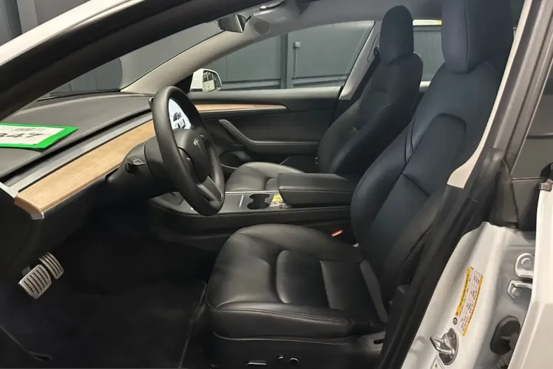 Tesla Model 3 din 2022 cu 54.000 km - oferta TES252403 - foto 17