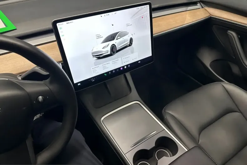 Tesla Model 3 din 2022 cu 54.000 km - oferta TES252403 - foto 20