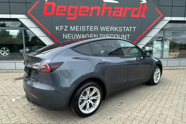 Tesla Model Y din 2022 cu 85.884 km - oferta TES252406 - foto 6
