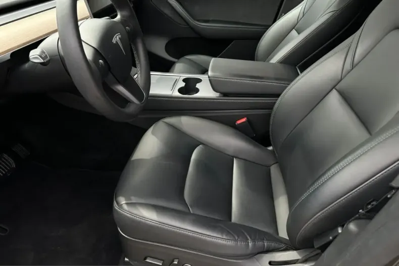 Tesla Model Y din 2022 cu 85.884 km - oferta TES252406 - foto 13
