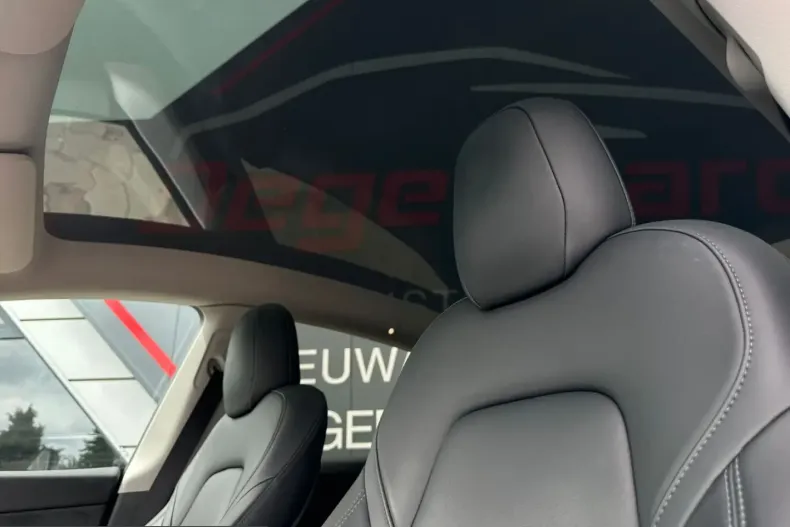 Tesla Model Y din 2022 cu 85.884 km - oferta TES252406 - foto 20