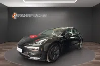 Tesla Model 3 din 2022 cu 25.600 km - oferta TES252411 - foto 1