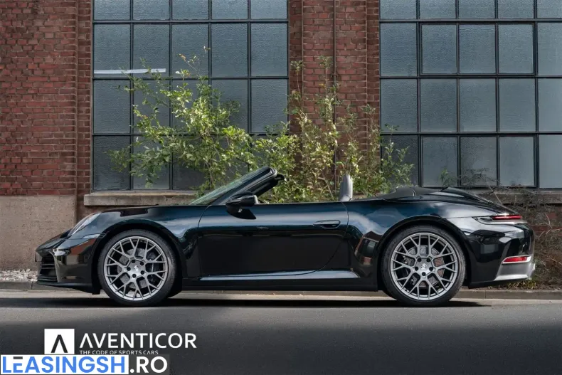 Porsche 911 din 2024 cu 6.000 km - oferta POR252447 - foto 4