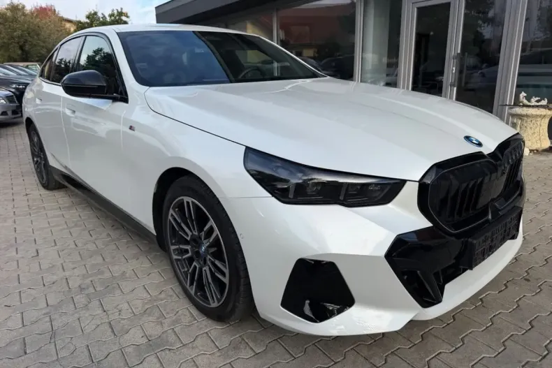 BMW 530 (Seria 5) din 2024 cu 29.000 km - oferta BMW252450 - foto 37
