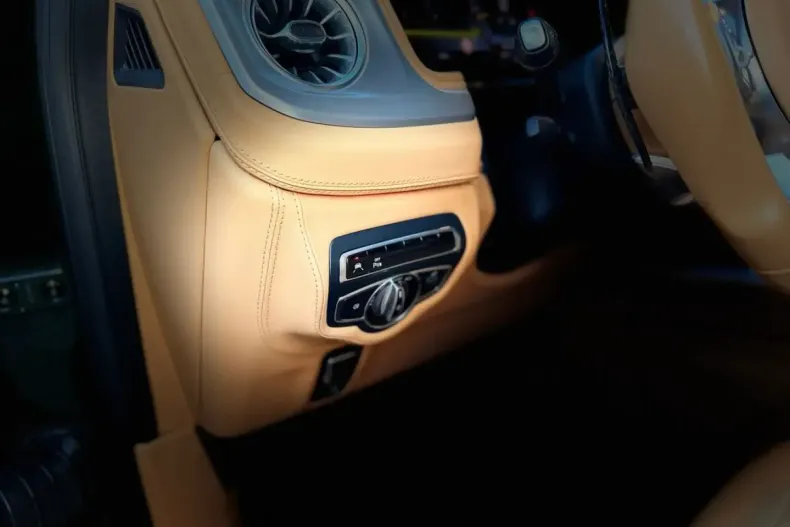 Mercedes-Benz G 230 (Clasa G) din 2021 cu 48.630 km - oferta MER252463 - foto 14