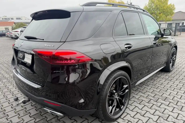 Mercedes-Benz GLE 400 (Clasa GLE) din 2025 cu 24.870 km - oferta MER252466 - foto 3