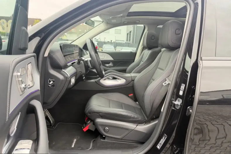 Mercedes-Benz GLE 400 (Clasa GLE) din 2025 cu 24.870 km - oferta MER252466 - foto 10