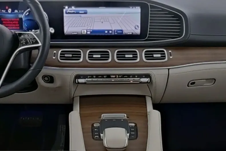 Mercedes-Benz GLE 350 (Clasa GLE) din 2025 cu 13.722 km - oferta MER252468 - foto 8