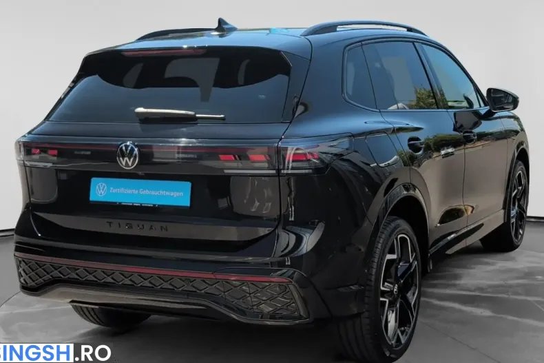 Volkswagen Touareg din 2024 cu 31.600 km - oferta VOL252482 - foto 6