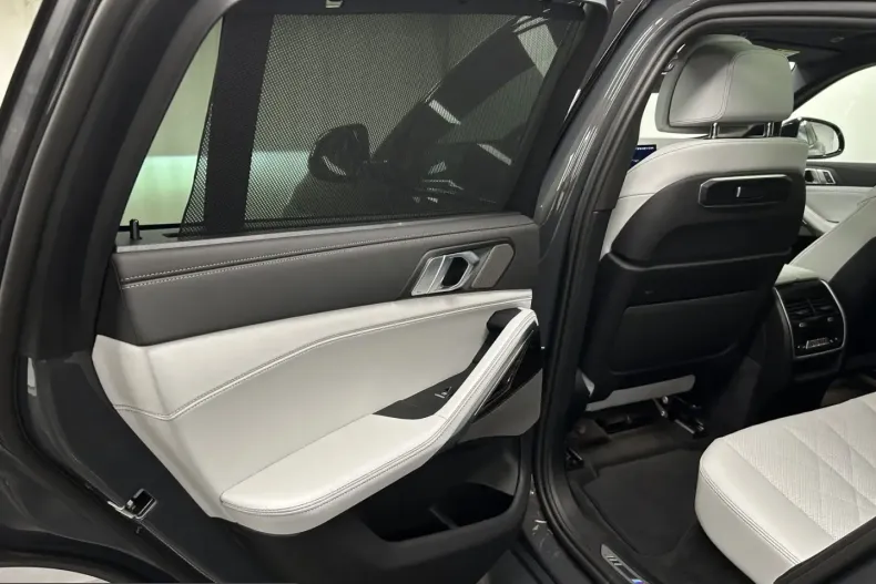 BMW X6 (Seria X) din 2025 cu 11.634 km - oferta BMW252487 - foto 15
