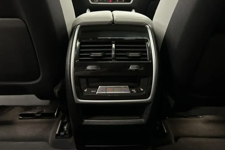 BMW X6 (Seria X) din 2025 cu 11.634 km - oferta BMW252487 - foto 20
