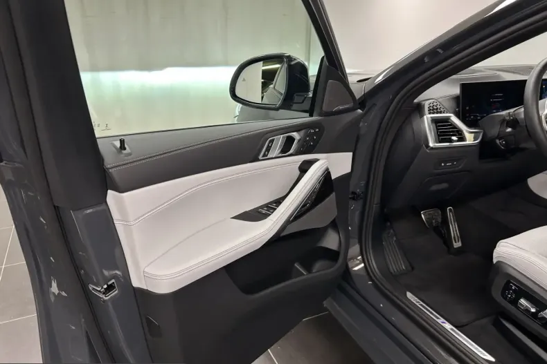 BMW X6 (Seria X) din 2025 cu 11.634 km - oferta BMW252487 - foto 31