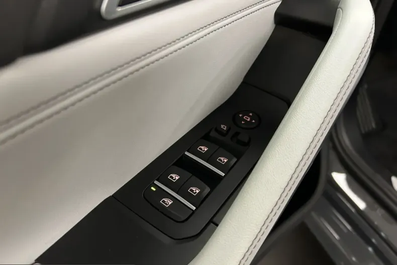 BMW X6 (Seria X) din 2025 cu 11.634 km - oferta BMW252487 - foto 32