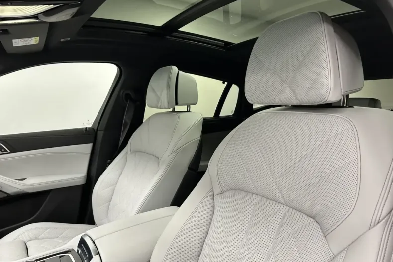 BMW X6 (Seria X) din 2025 cu 11.634 km - oferta BMW252487 - foto 40