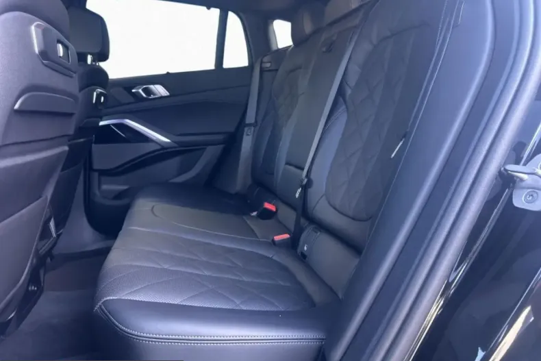 BMW X6 (Seria X) din 2025 cu 18.644 km - oferta BMW252490 - foto 8