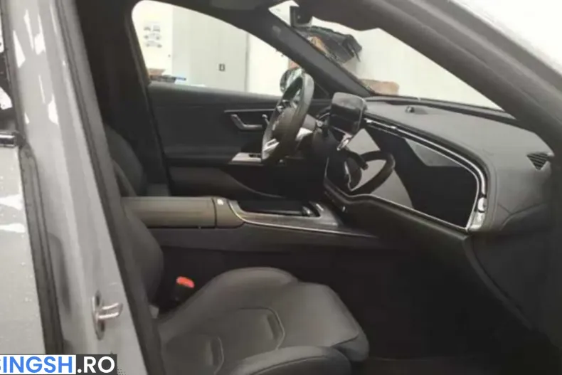 Mercedes-Benz E 53 AMG (Clasa E) din 2025 cu 12.608 km - oferta MER252498 - foto 6