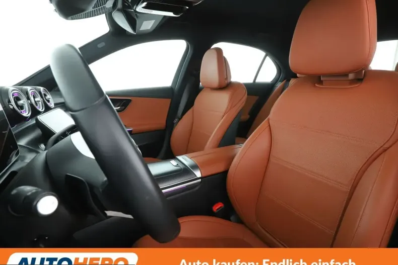Mercedes-Benz C 300 (Clasa C) din 2023 cu 45.208 km - oferta MER252501 - foto 8