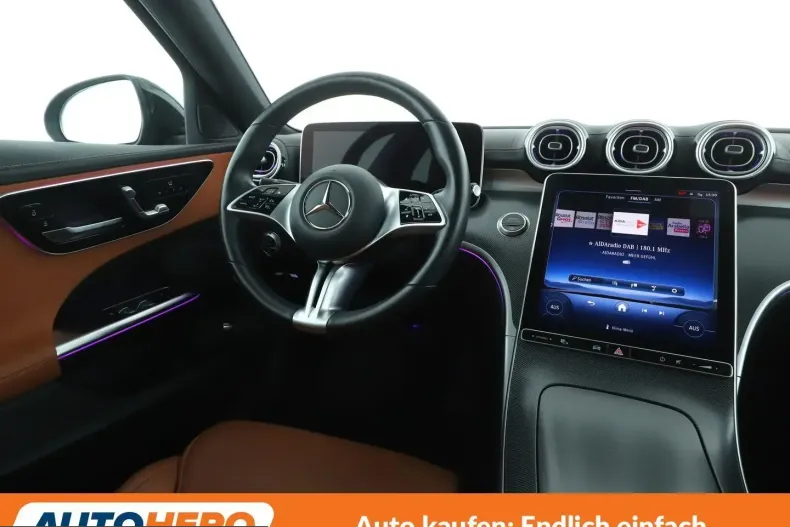 Mercedes-Benz C 300 (Clasa C) din 2023 cu 45.208 km - oferta MER252501 - foto 11
