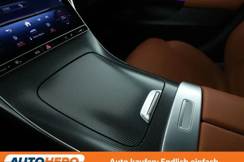 Mercedes-Benz C 300 (Clasa C) din 2023 cu 45.208 km - oferta MER252501 - foto 21