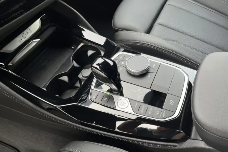 BMW X4 (Seria X) din 2025 cu 12.200 km - oferta BMW252515 - foto 6