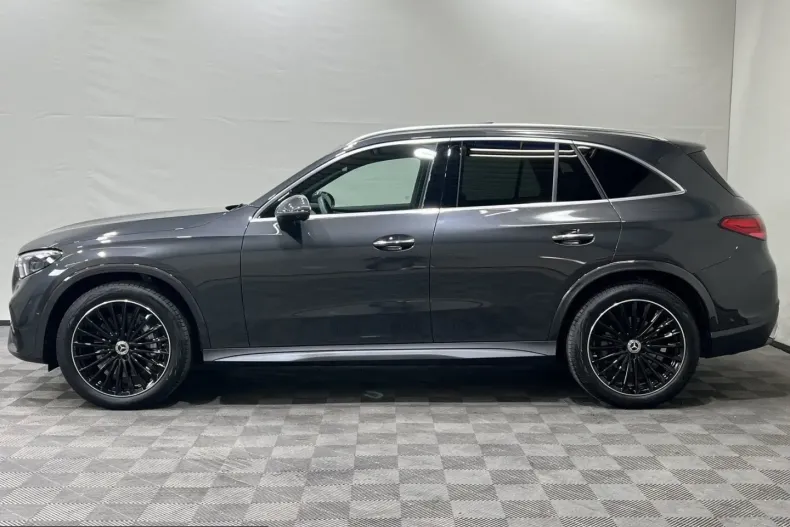 Mercedes-Benz GLC 300 (Clasa GLC) din 2025 cu 18.602 km - oferta MER252516 - foto 2