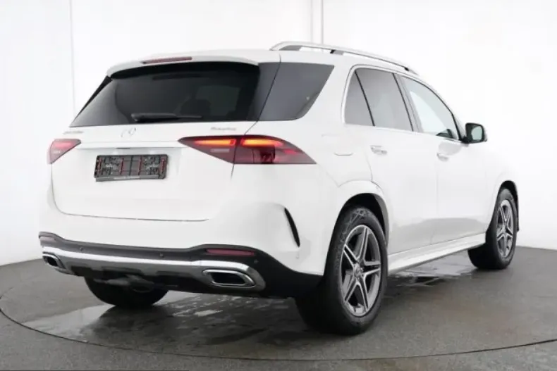Mercedes-Benz GLE 300 (Clasa GLE) din 2025 cu 12.000 km - oferta MER252521 - foto 2