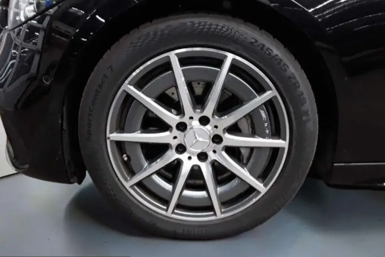 Mercedes-Benz C 43 AMG (Clasa C) din 2023 cu 59.615 km - oferta MER252523 - foto 11