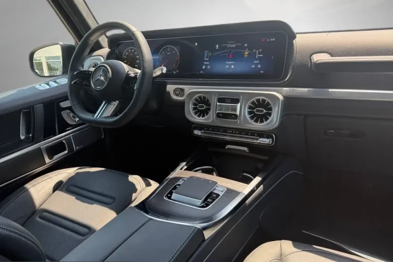 Mercedes-Benz G 450 (Clasa G) din 2025 cu 13.002 km - oferta MER252525 - foto 25