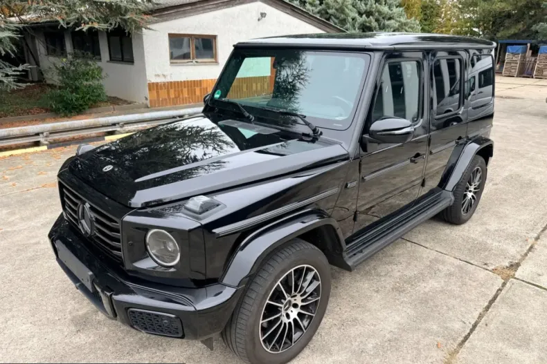Mercedes-Benz G 450 (Clasa G) din 2024 cu 26.500 km - oferta MER252526 - foto 9