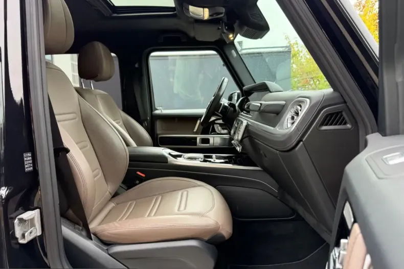 Mercedes-Benz G 450 (Clasa G) din 2024 cu 26.500 km - oferta MER252526 - foto 12