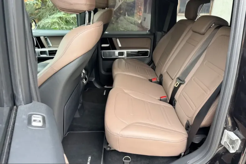 Mercedes-Benz G 450 (Clasa G) din 2024 cu 26.500 km - oferta MER252526 - foto 18