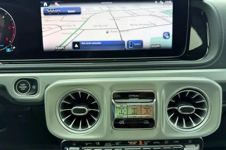 Mercedes-Benz G 450 (Clasa G) din 2024 cu 26.500 km - oferta MER252526 - foto 23