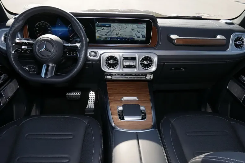 Mercedes-Benz G 500 (Clasa G) din 2024 cu 6.450 km - oferta MER252527 - foto 9