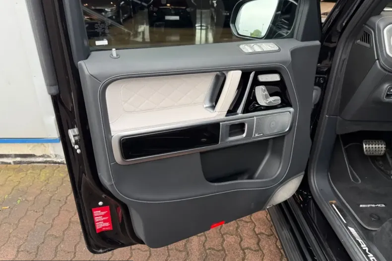 Mercedes-Benz G 63 AMG (Clasa G) din 2024 cu 35.000 km - oferta MER252530 - foto 21