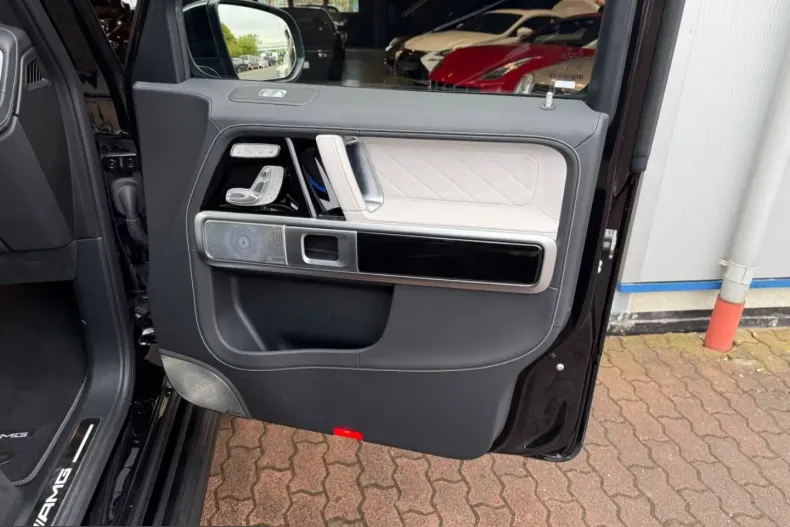 Mercedes-Benz G 63 AMG (Clasa G) din 2024 cu 35.000 km - oferta MER252530 - foto 25