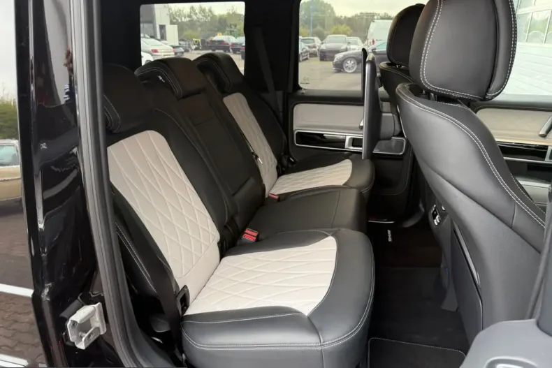Mercedes-Benz G 63 AMG (Clasa G) din 2024 cu 35.000 km - oferta MER252530 - foto 33