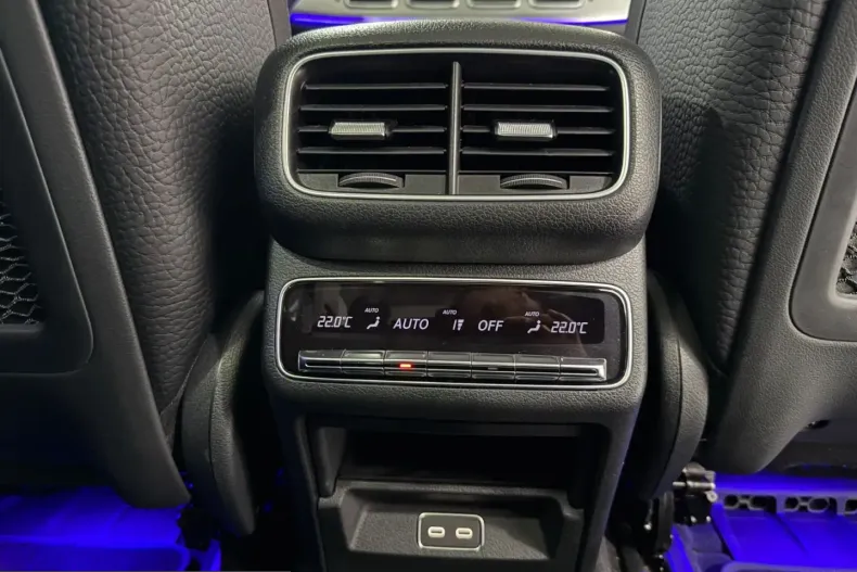Mercedes-Benz GLE 350 (Clasa GLE) din 2024 cu 35.000 km - oferta MER252539 - foto 18
