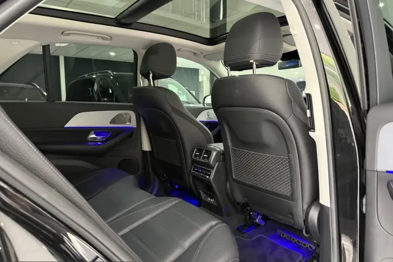 Mercedes-Benz GLE 350 (Clasa GLE) din 2024 cu 35.000 km - oferta MER252539 - foto 19