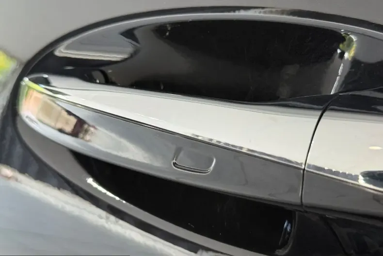 Mercedes-Benz GLE 350 (Clasa GLE) din 2024 cu 35.000 km - oferta MER252539 - foto 24