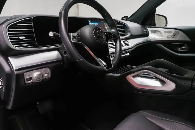 Mercedes-Benz GLE 350 (Clasa GLE) din 2025 cu 9.987 km - oferta MER252541 - foto 6