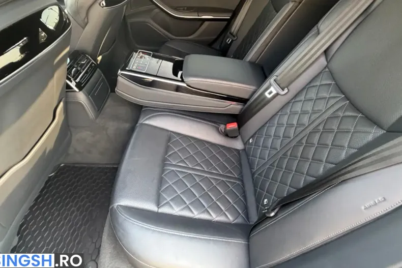 Audi S8 din 2022 cu 71.136 km - oferta AUD252549 - foto 13