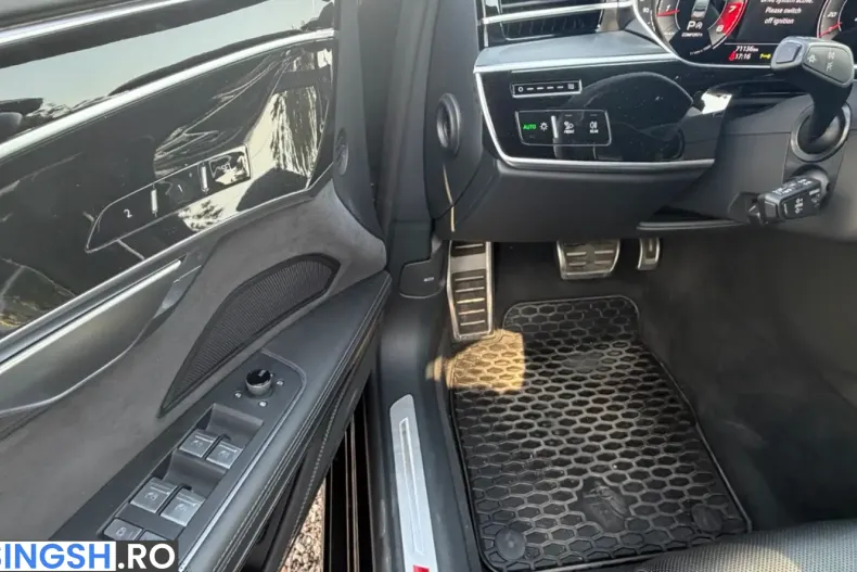 Audi S8 din 2022 cu 71.136 km - oferta AUD252549 - foto 14