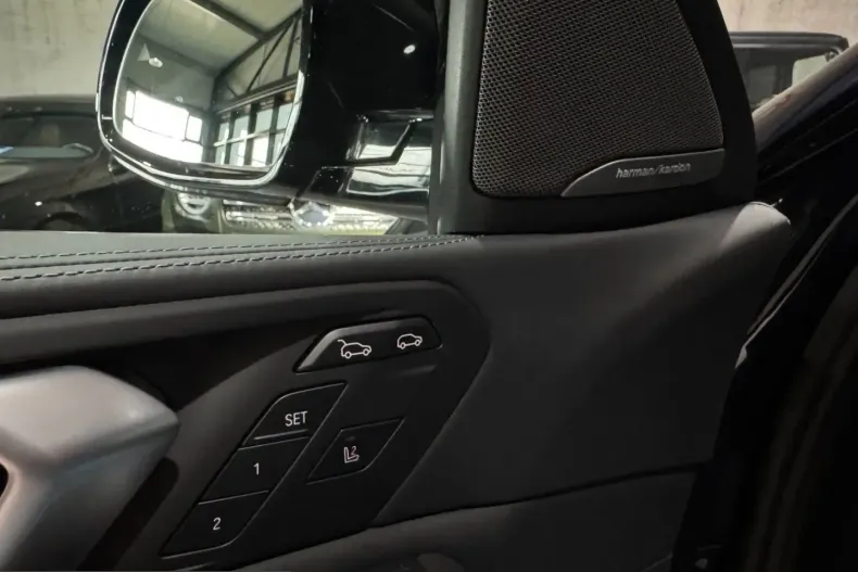 BMW X6 (Seria X) din 2022 cu 61.980 km - oferta BMW252553 - foto 11